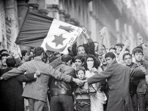 Manifestation_nationalistes_du_8_mai_1945_Sétif