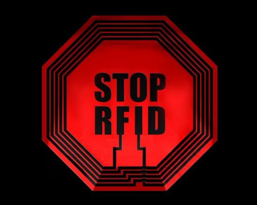 rfid-nfc-dangers-puces